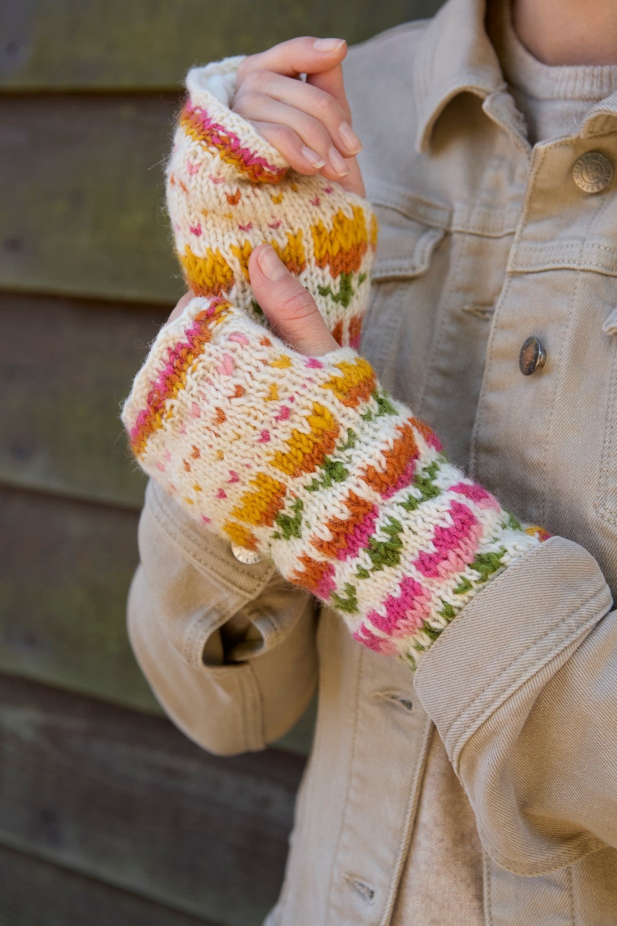 Pachamama Tulip Handwarmer