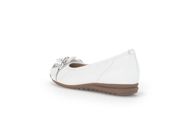 Gabor 42.625.50 Sabia Ladies White Leather Slip On Shoes