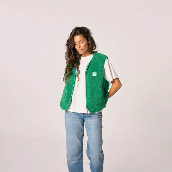 Billy Belt Ladies Sleeveless Green Sherpa Zip Jacket, casual women's vest with front zipper and pockets.