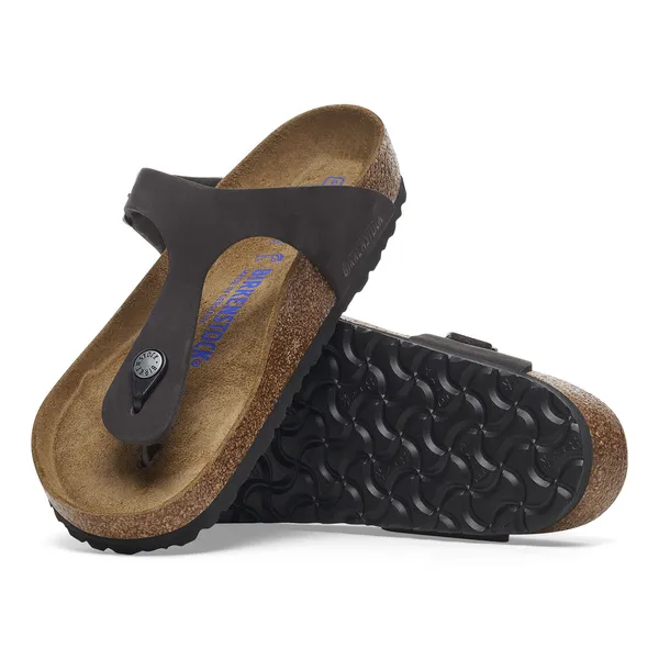 Birkenstock Gizeh women's black nubuck arch support buckle sandals with contoured footbed and textured sole.