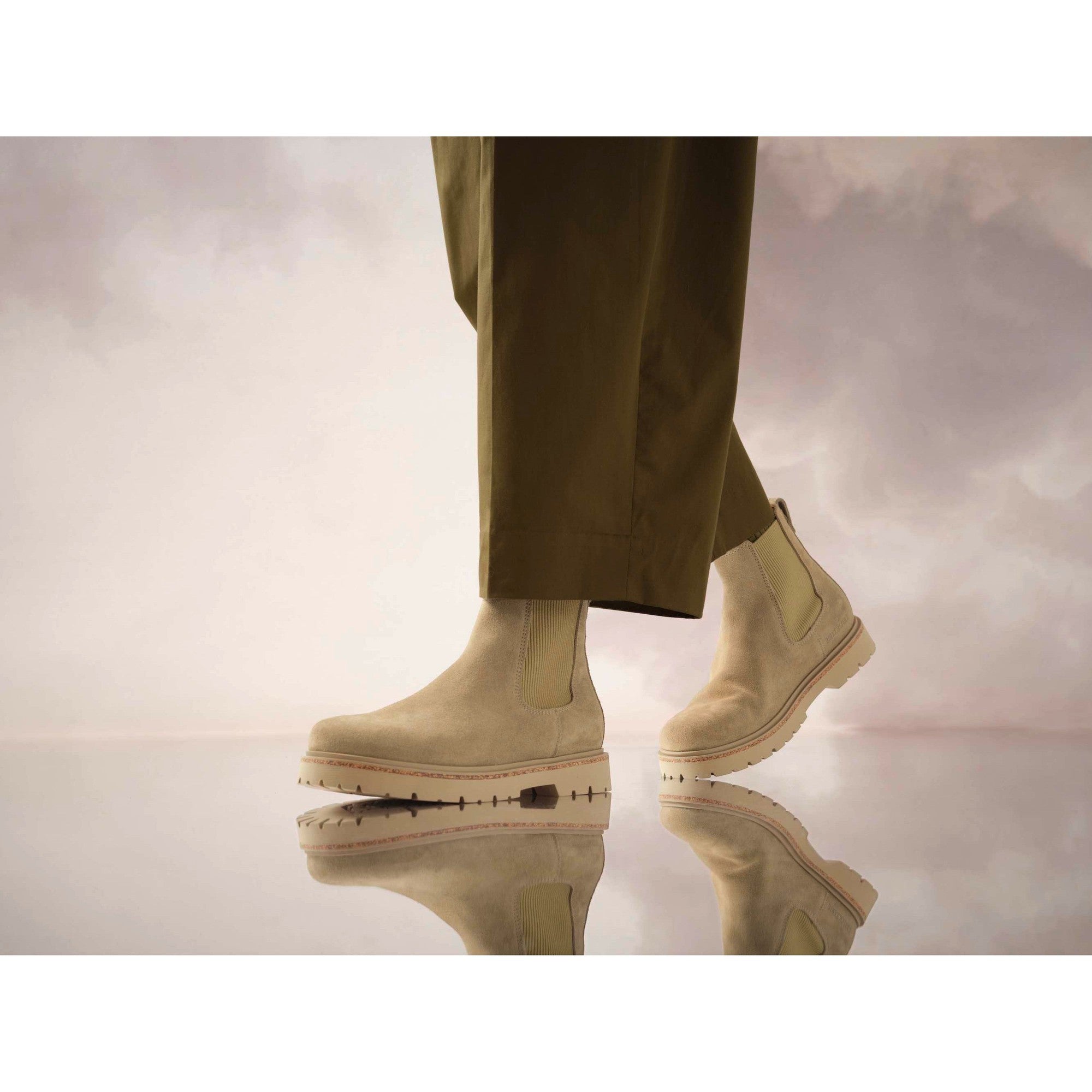 Birkenstock Highwood Narrow Ladies Taupe Leather Arch Support Pull On Ankle Boots-elevate your sole