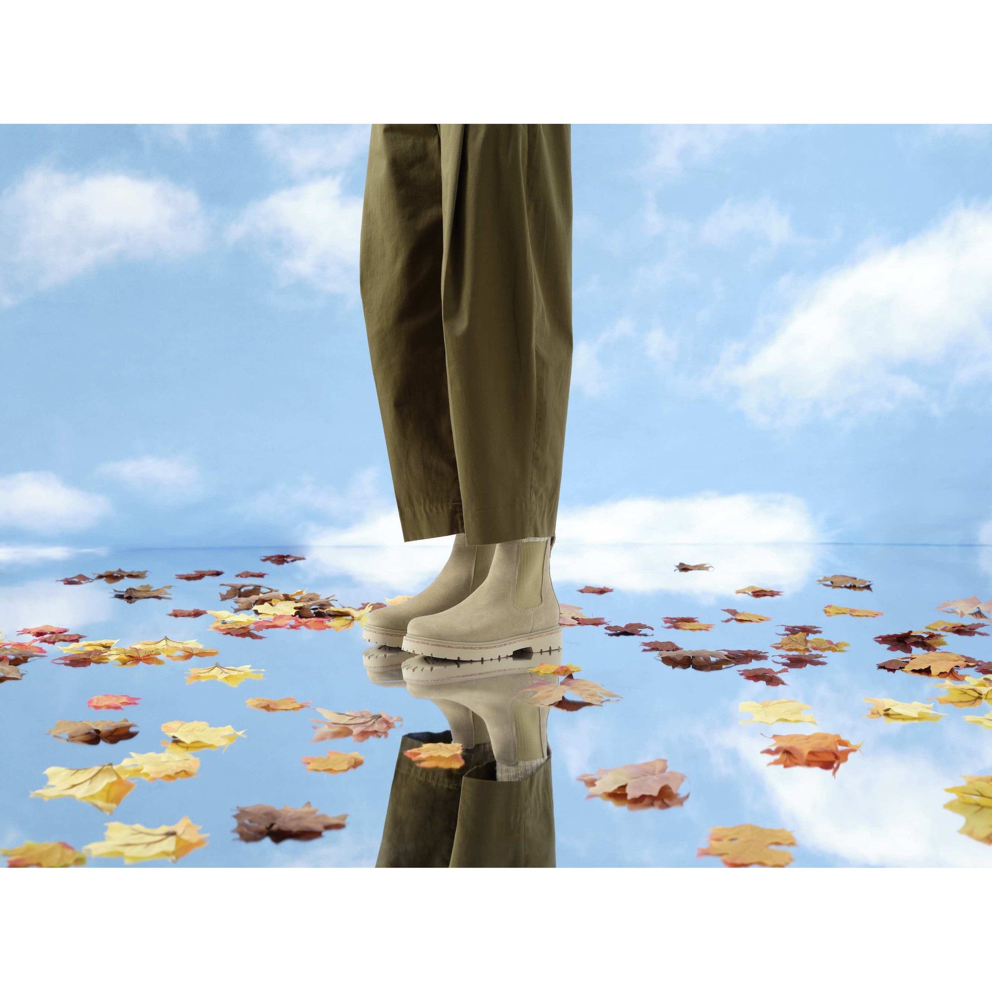 Birkenstock Highwood Narrow Ladies Taupe Leather Arch Support Pull On Ankle Boots-elevate your sole