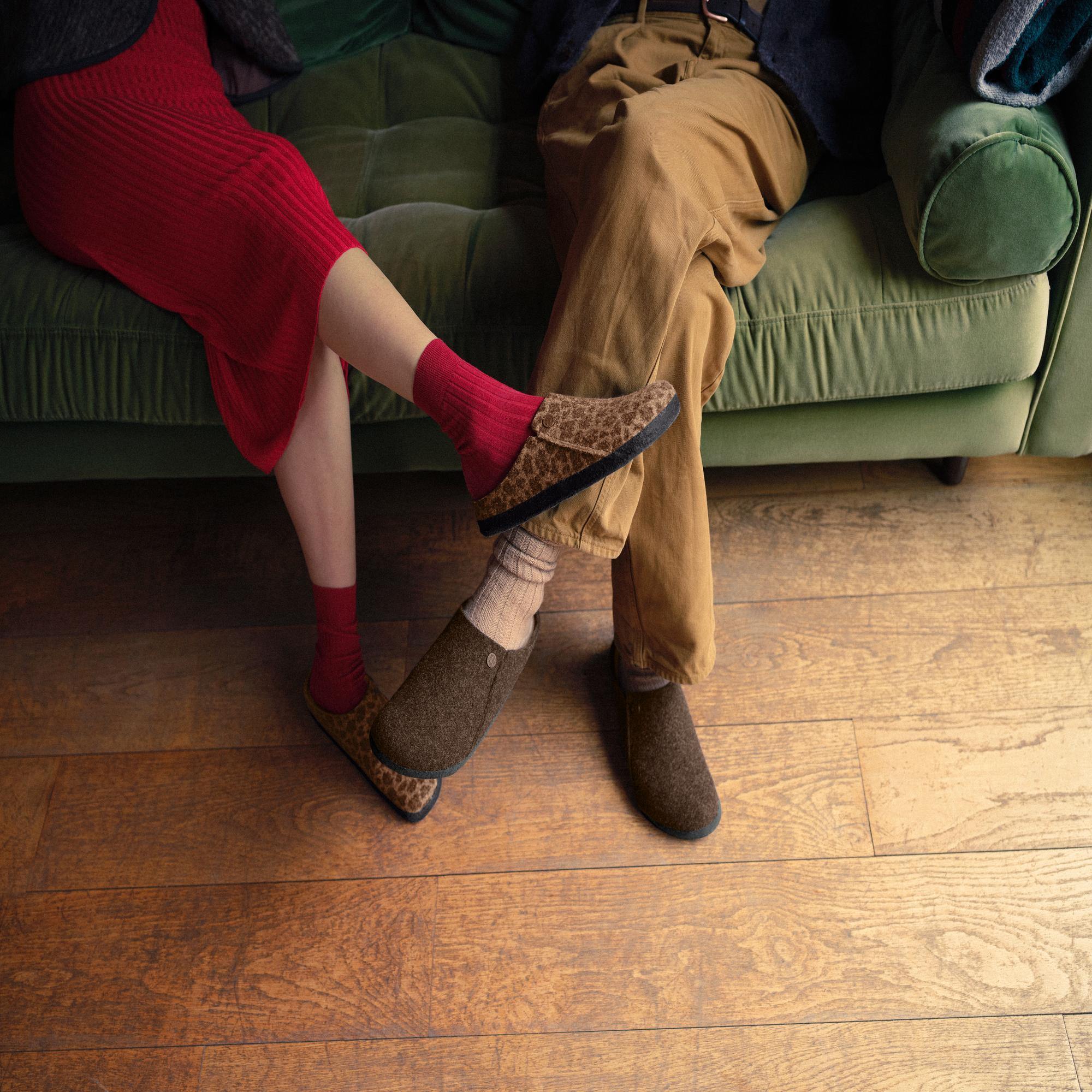 Birkenstock Zermatt Leopard shearling slip-on mules with arch support, for women, featuring a leopard print textile design.