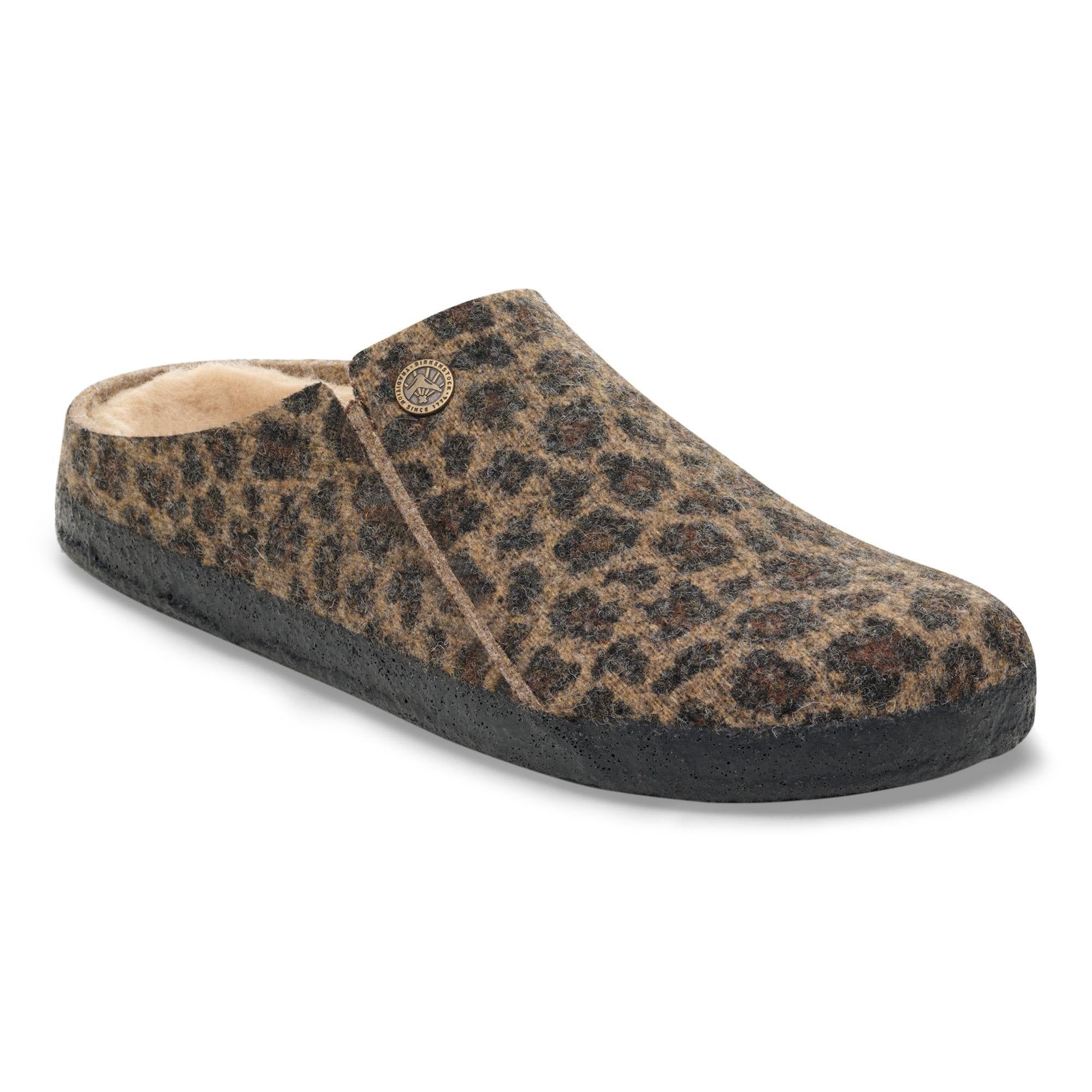 Birkenstock Zermatt leopard shearling women's slip-on mule with textile upper, arch support, and cozy shearling lining.