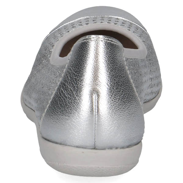 Silver leather slip-on shoes for women, Caprice 9-22151-42 941 Vivian, stylish and comfortable footwear.