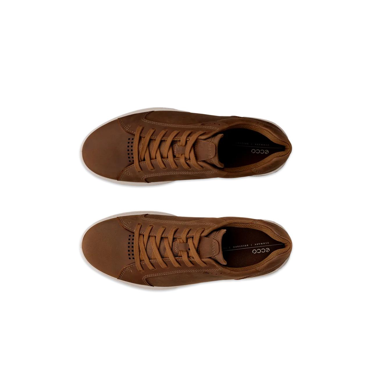 Ecco Byway 2.0 men's camel nubuck lace-up shoes, stylish casual sneakers with rounded toe and padded collar, top view.