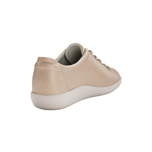 Ecco Soft 2.0 20650301009 Ladies Nature Leather Lace Up Trainers