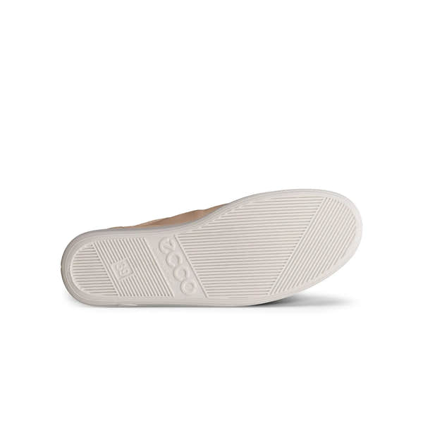 Ecco Soft 2.0 ladies leather lace-up trainers with beige soles, cushioned design, and stylish natural leather finish.