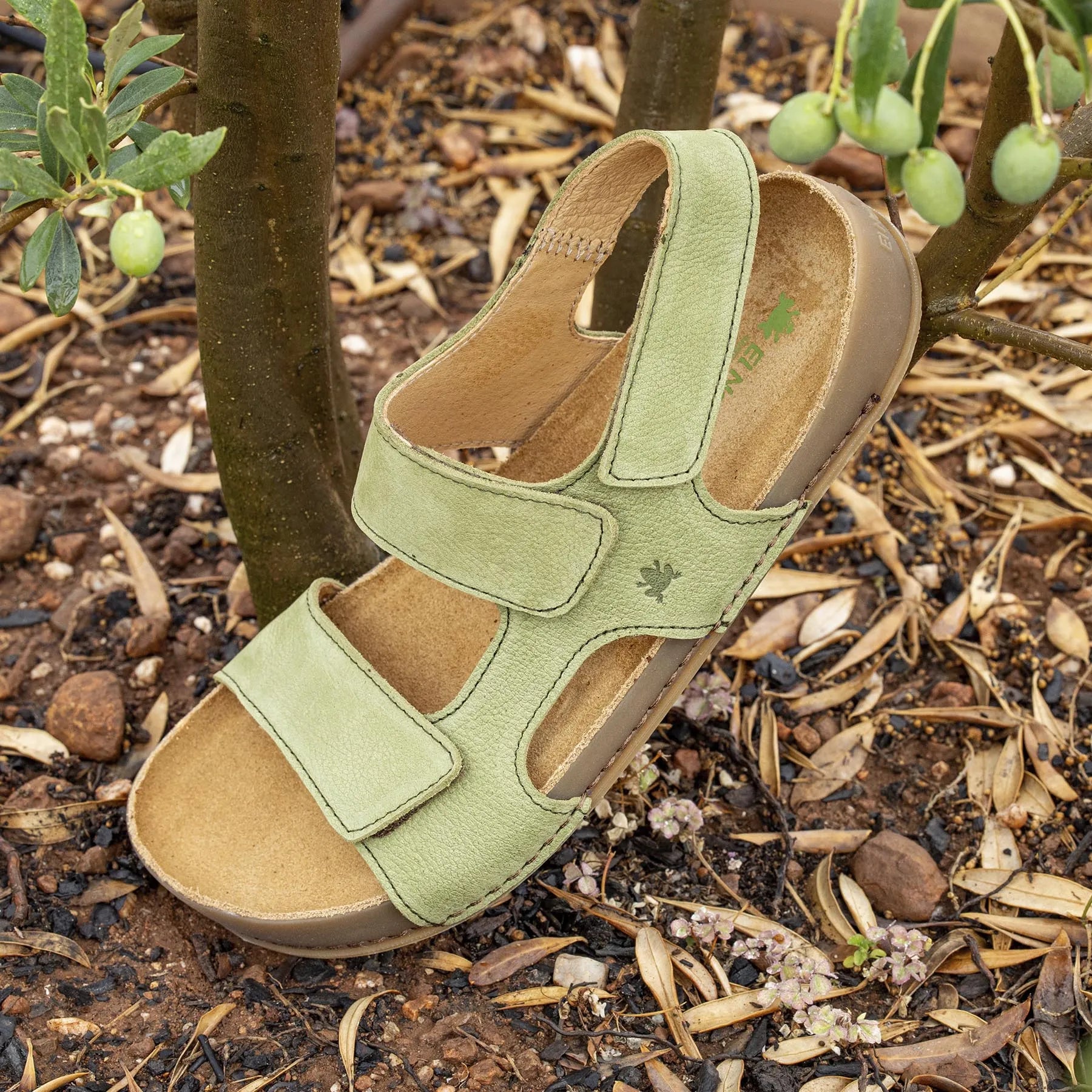 El Naturalista N6003 Unisex Wide Spanish Liken Leather Slip On Sandals
