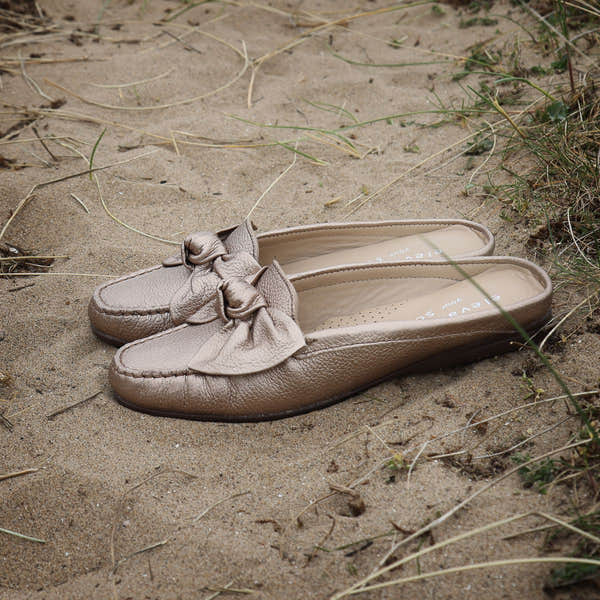 Elevate Your Sole 6347 Cannes Ladies Prata Velha Leather Mules - elevate your sole