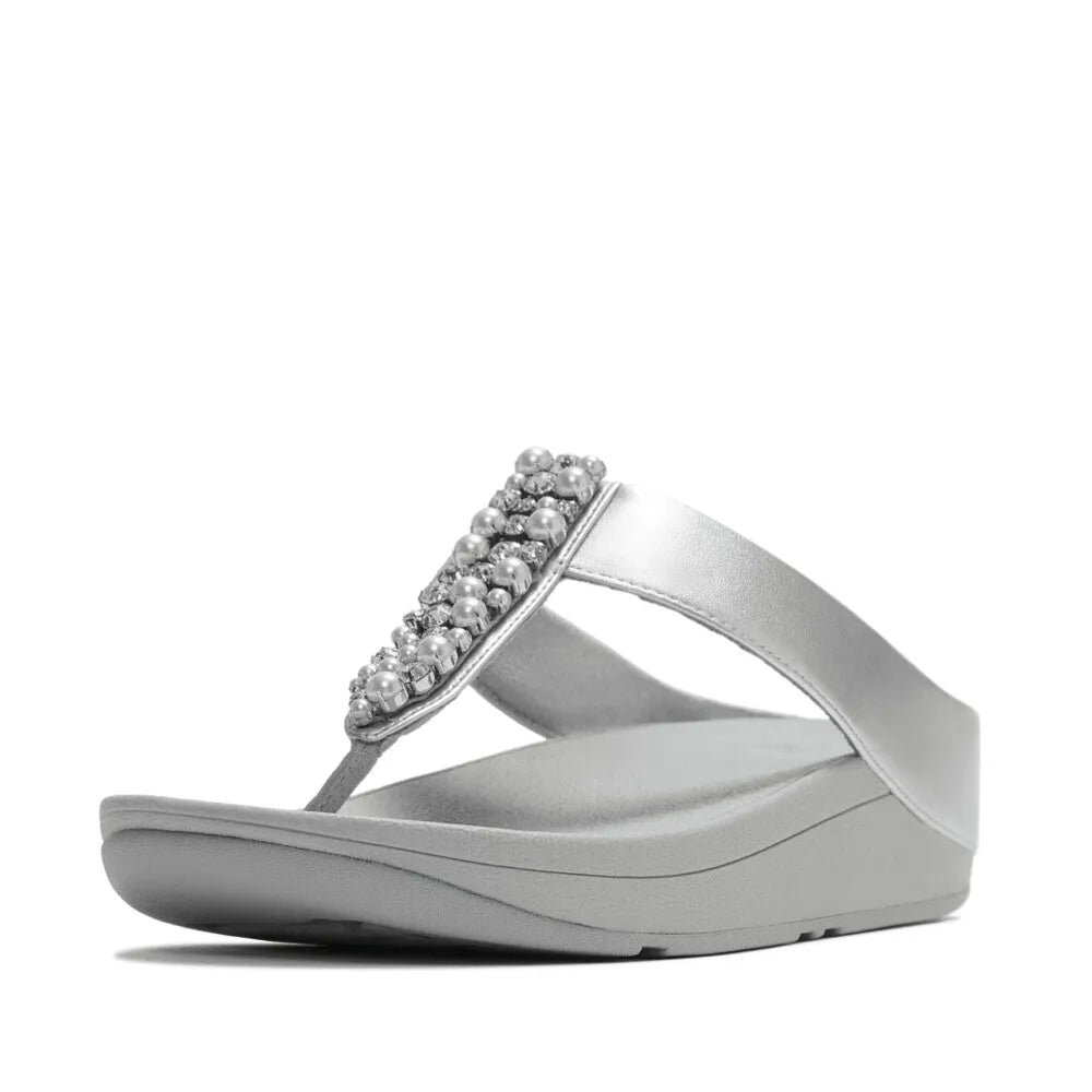 FitFlop Fino Pearls Ladies Silver T-bar Sandals with pearl embellishments and ergonomic wedge sole.