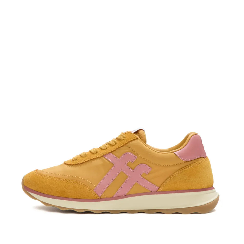 FitFlop A5P-E10 Retro-Q FF women's yellow and beige leather and textile lace-up trainers.
