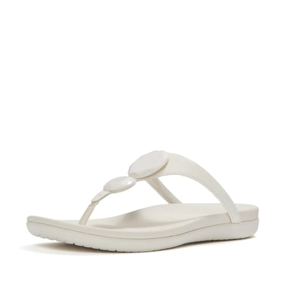 FitFlop Solay Glossy-Disc Ladies Cream T-bar Sandals with glossy disc decor, comfortable sole, and open toe design.