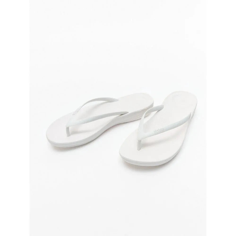 FitFlop E54-194 Iquishion women's white T-strap sandals for urban casual wear.