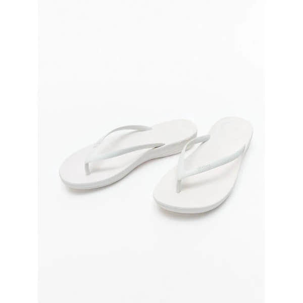 FitFlop E54-194 Iquishion women's white T-strap sandals for urban casual wear.