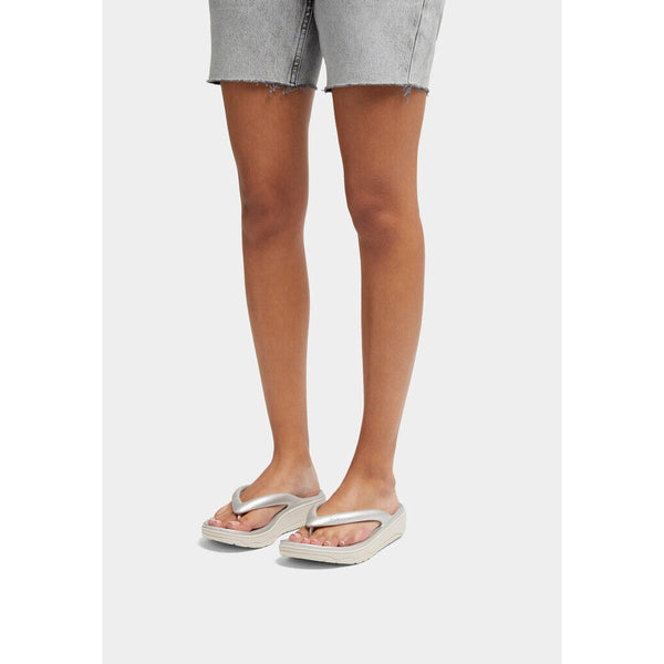 FitFlop HT5-011 Relieff Metallic Recovery Ladies Silver Toe Post Sandals-elevate your sole