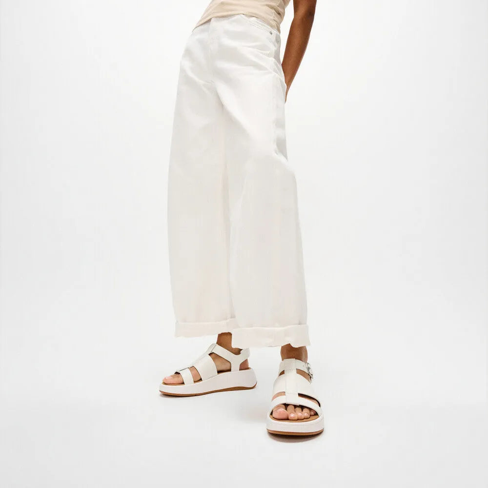 FitFlop HV1-194 F-Mode leather urban white buckle sandals for women, chunky flatform design with white leather straps.
