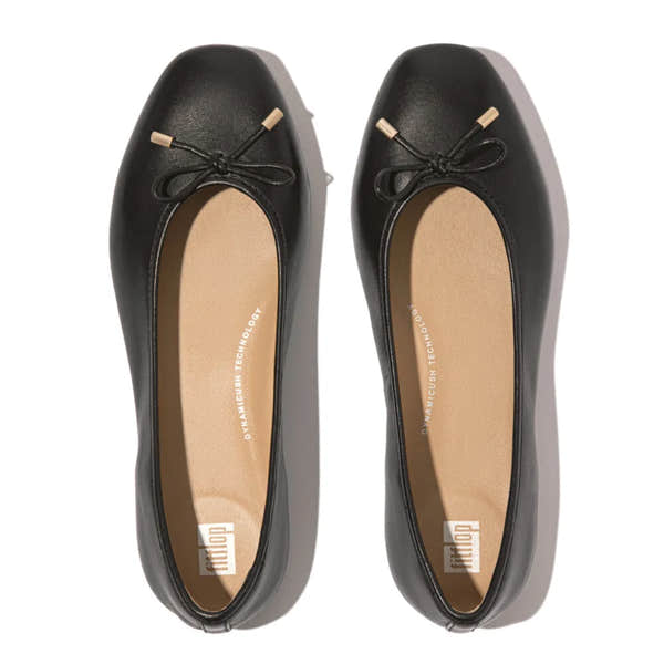 FitFlop HX8-001 Delicato Bow women's black leather slip-on shoes with bow detail and cushioned insole.