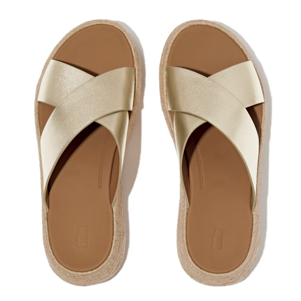 FitFlop IV5-675 F-Mode espadrille women's slip-on sandals in platinum leather with crisscross straps and beige jute sole.