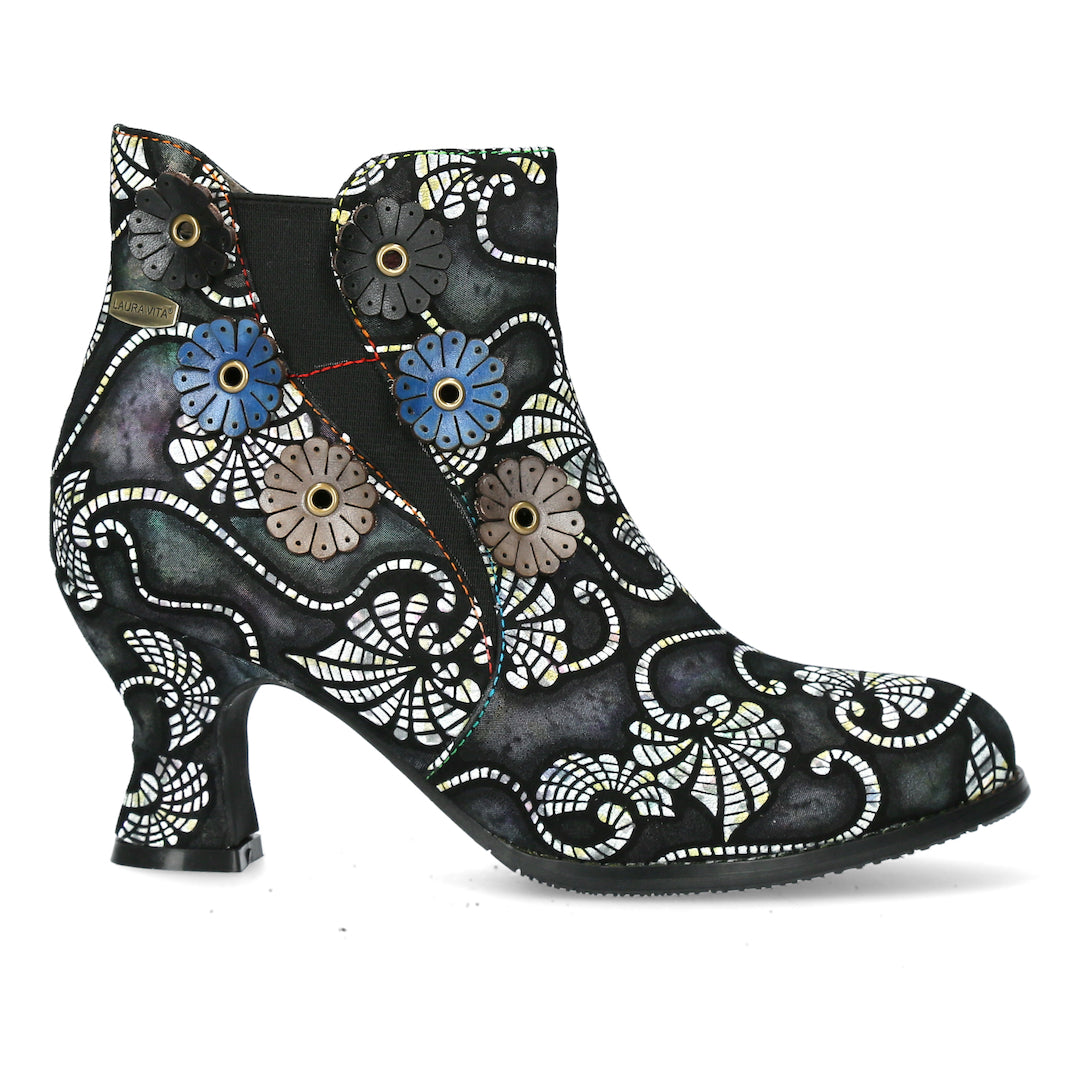 Laura Vita Gicgaso 13 Ladies Black Leather Side Zip Ankle Boots