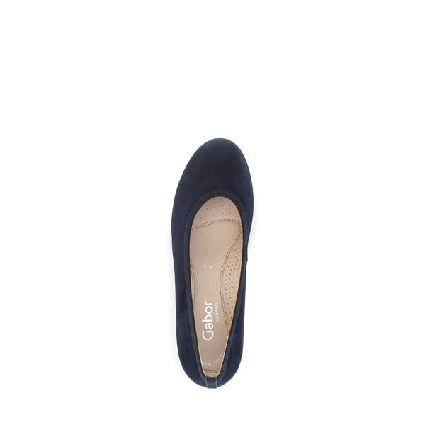 Gabor 62.641.46 Epworth women's dark blue suede slip-on shoes, comfortable flats with rounded toe and cushioned beige insole.
