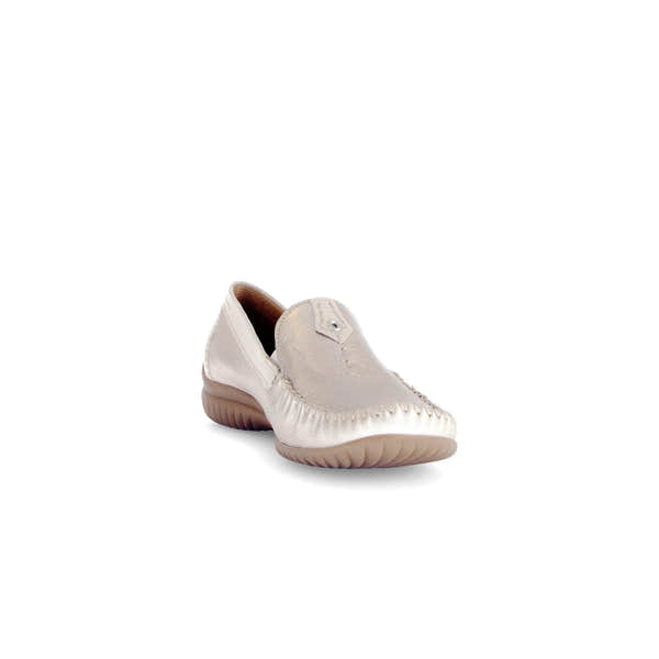 Gabor California Ladies Beige Gold Leather Slip-On Shoes with elastic detailing and ribbed rubber sole.