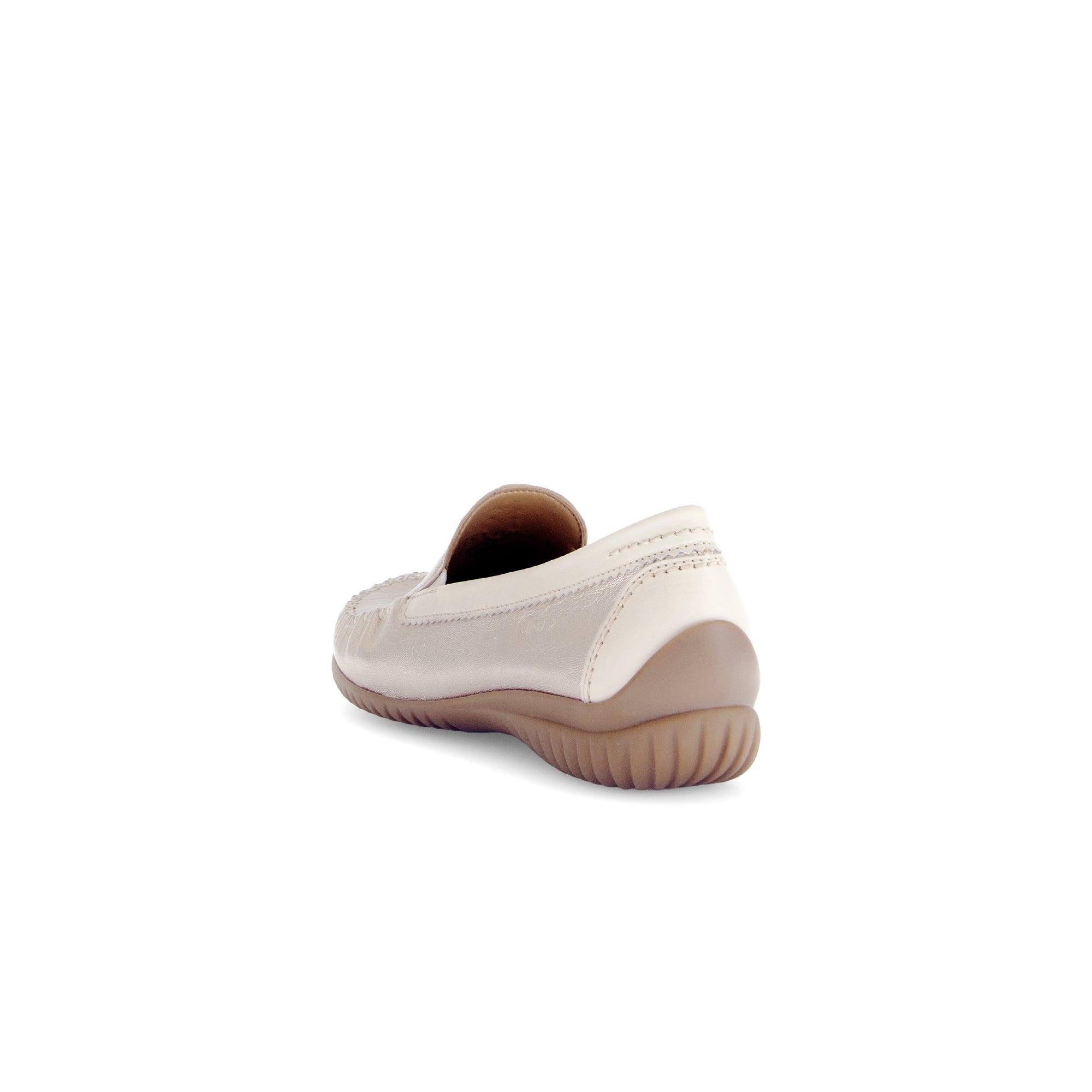 Gabor 66.090.82 California Ladies Beige Gold Leather Slip-On Shoes with cushioned sole and rounded toe.
