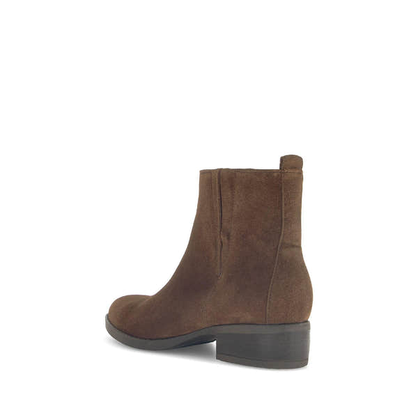 Gabor Gibside Ladies Ankle Boots in Chestnut Brown Suede with side zipper and low chunky heel.