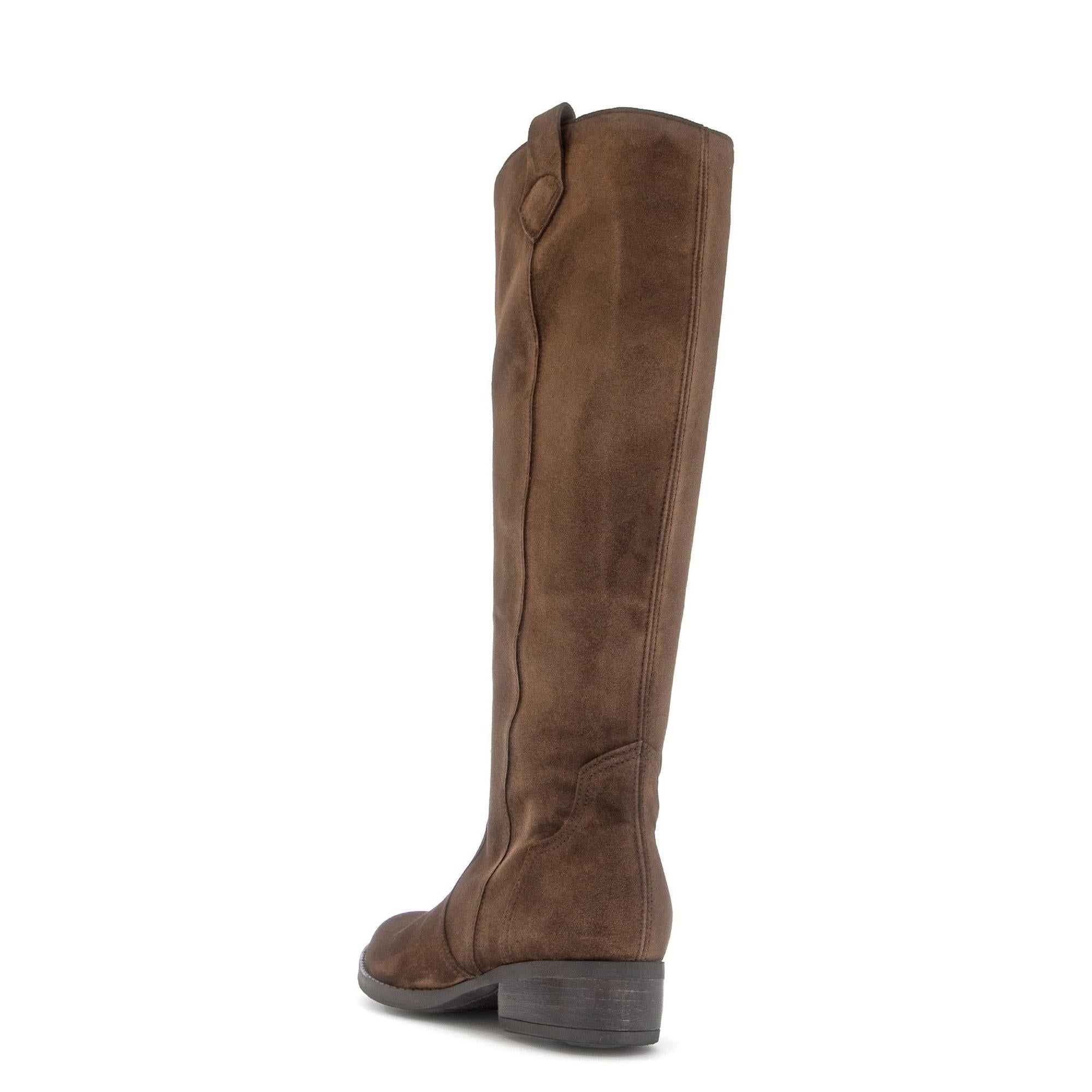 Gabor 75.901.18 knee-high women's suede boots in chestnut brown with side zipper and low heel.