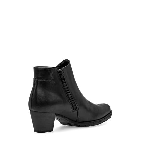Gabor Olivetti women's black waxed leather ankle boots with side zipper and low block heel.