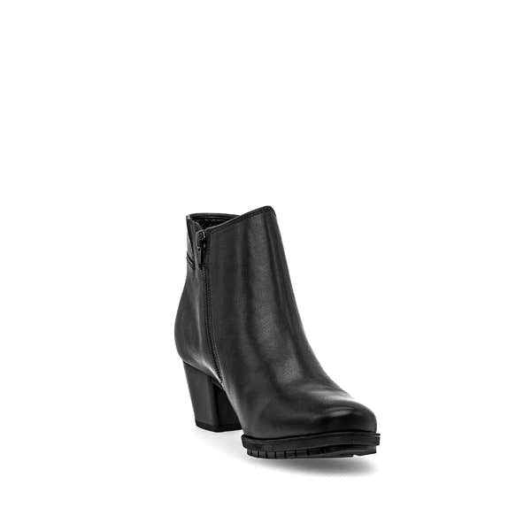 Gabor Olivetti women's black waxed leather ankle boots with side zipper, block heel, and rugged outsole.