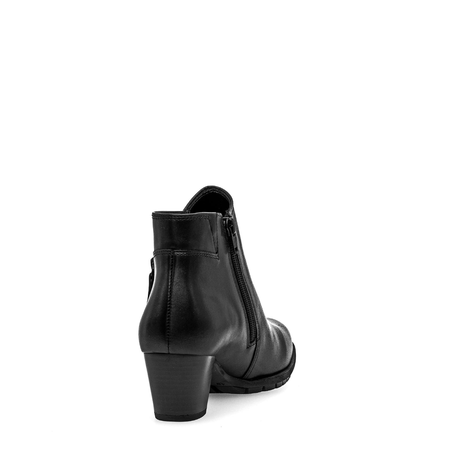Gabor 76.603.57 Olivetti women's black waxed leather ankle boots with side zippers and chunky heels.