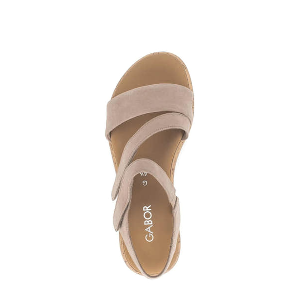 Gabor Oporto ladies sandals in beige leather with touch-fastening straps, comfortable open-toe design.
