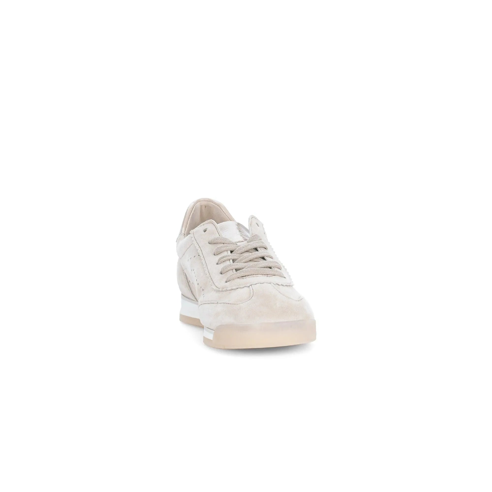 Gabor ladies' lace-up trainers in oak leather, featuring a soft suede finish and lightweight, cushioned soles.