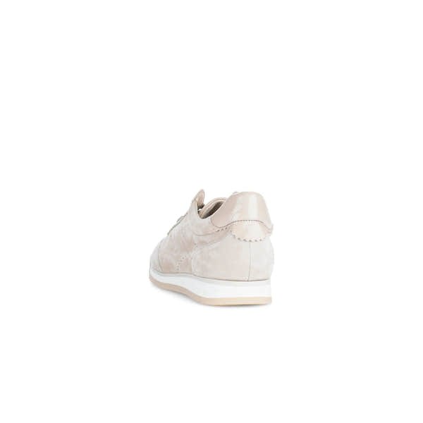 Gabor Novice trainers in oak leather, featuring a soft suede finish and gloss accents with a lightweight white sole.