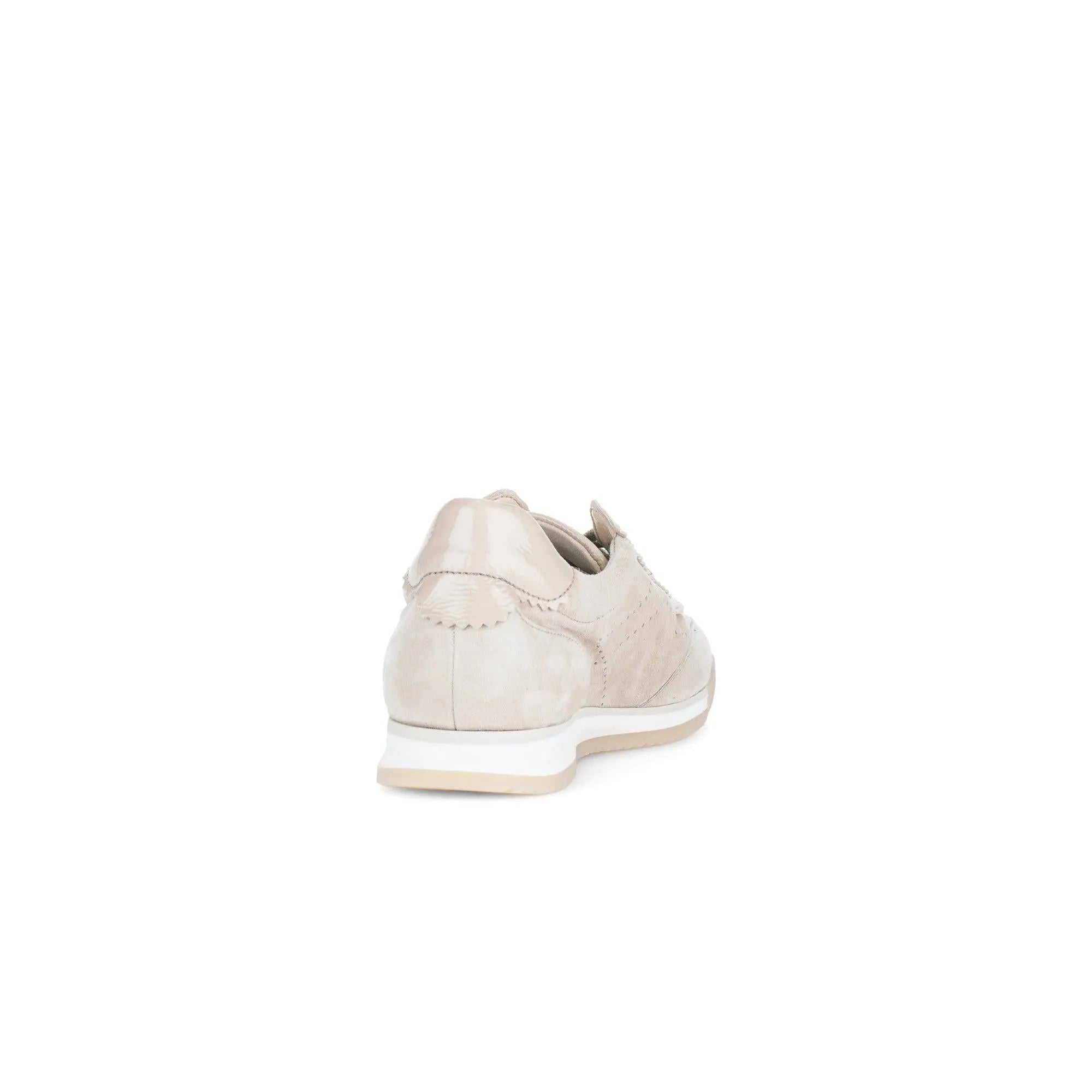 Gabor 83.432.12 Novice women's oak leather lace-up trainers with a chunky sole, suede and patent detailing.