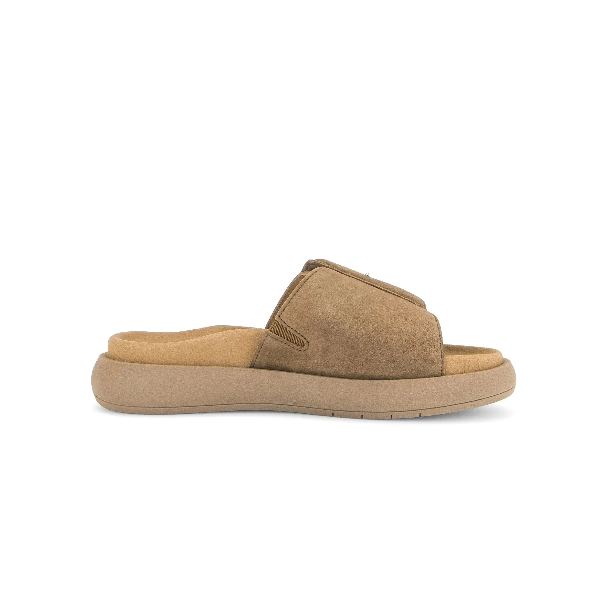 Gabor Adios Ladies Brown Leather Touch Fastening Sandals with cushioned sole and ankle strap.