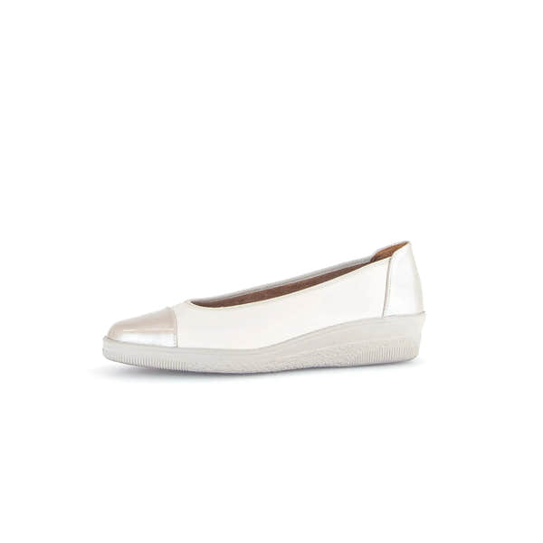 Gabor Petunia Women's Ivory Leather Slip-On Shoes with rubber sole, casual flat design.