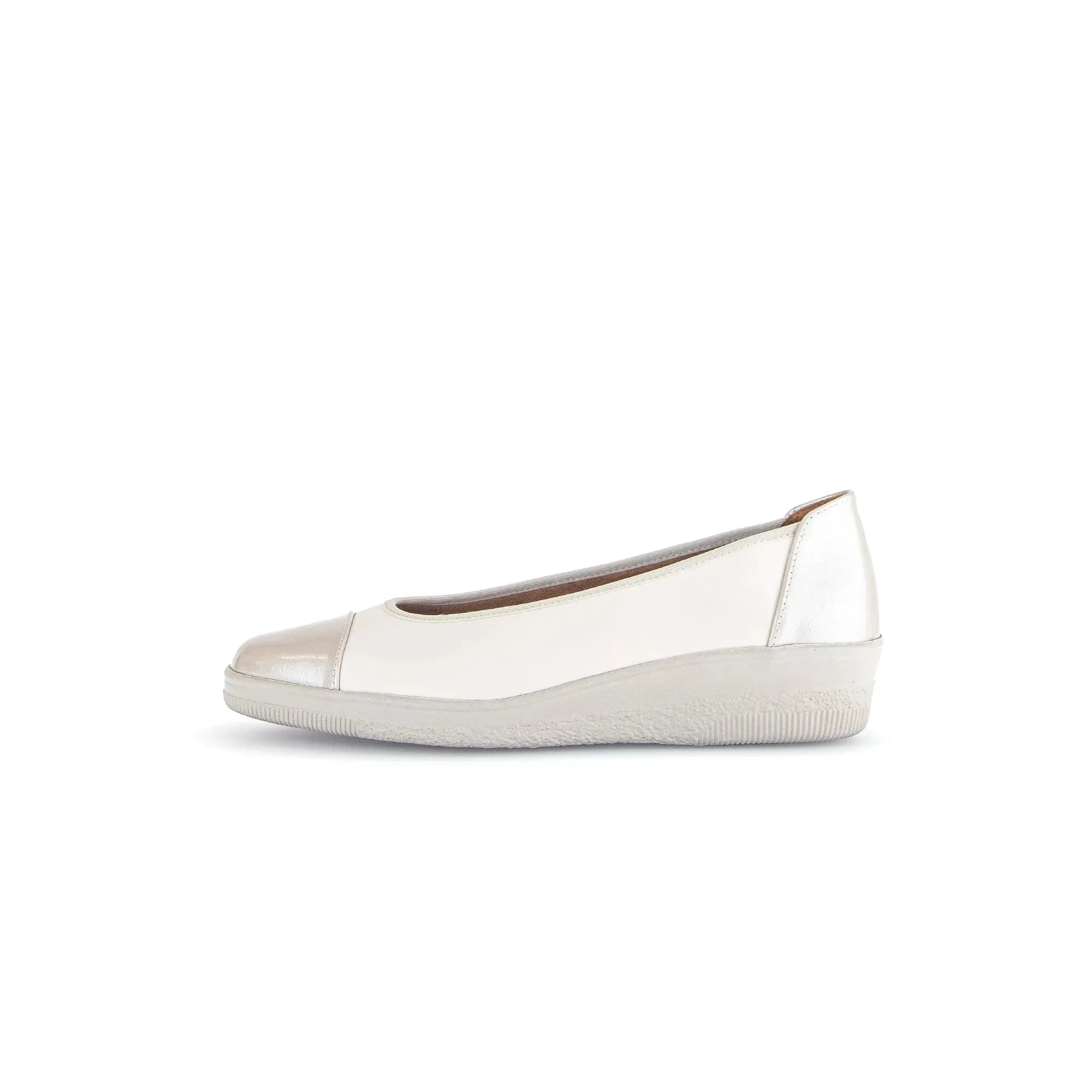 Gabor Petunia Ladies Ivory Leather Slip-On Shoes with rounded toe and sporty sole.