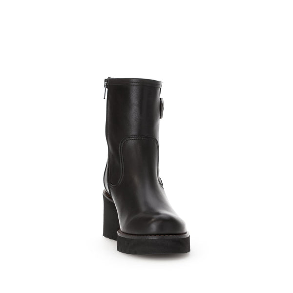 Gabor Jude 56.622.57 Ladies Black Wide Leather Side Zip Ankle Boots-elevate your sole
