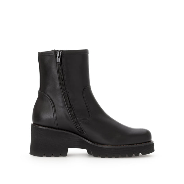 Gabor Jude 56.622.57 Ladies Black Wide Leather Side Zip Ankle Boots-elevate your sole