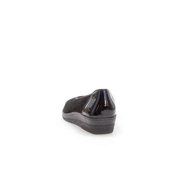 Gabor Petunia women's black patent leather slip-on sneakers with a sleek design and cushioned sole.