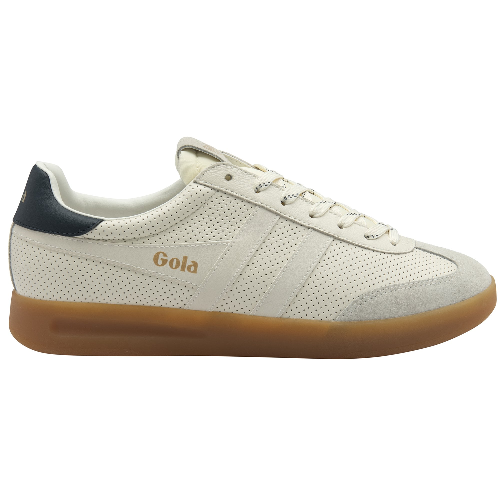 Gola Cyclone men's leather trainers in off white, navy heel detail, gum sole, lace-up design, vintage-style sneakers.