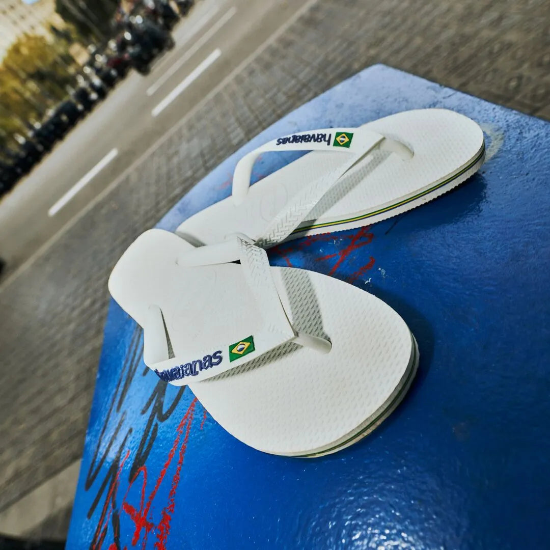 Havaianas Brasil Logo Ladies White Toe Post Sandals