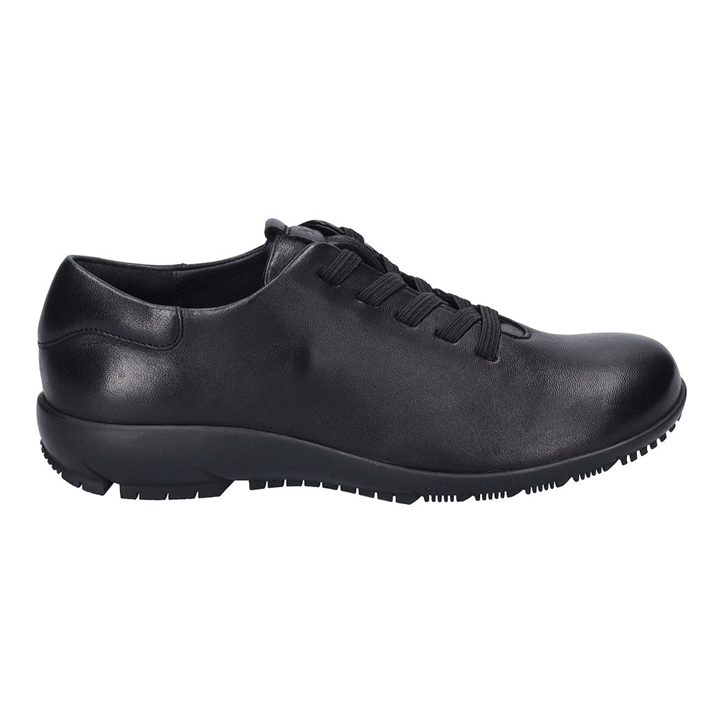 Josef Seibel Charlotte 01 women's black leather slip-on shoes with arch support and casual sneaker style.