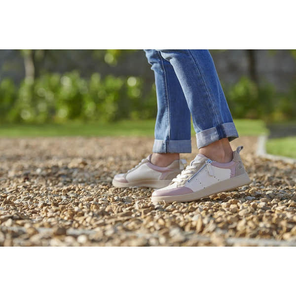 Josef Seibel Jade 05 ladies' rose multi leather lace-up trainers with side zippers and contrasting pink accents.