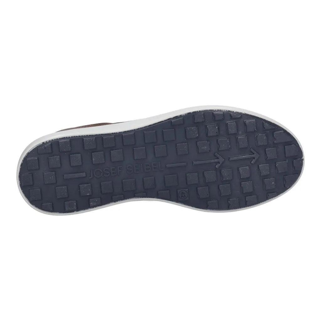 Josef Seibel Maddox 11 men's brown leather lace-up shoes with rubber sole and textured tread.