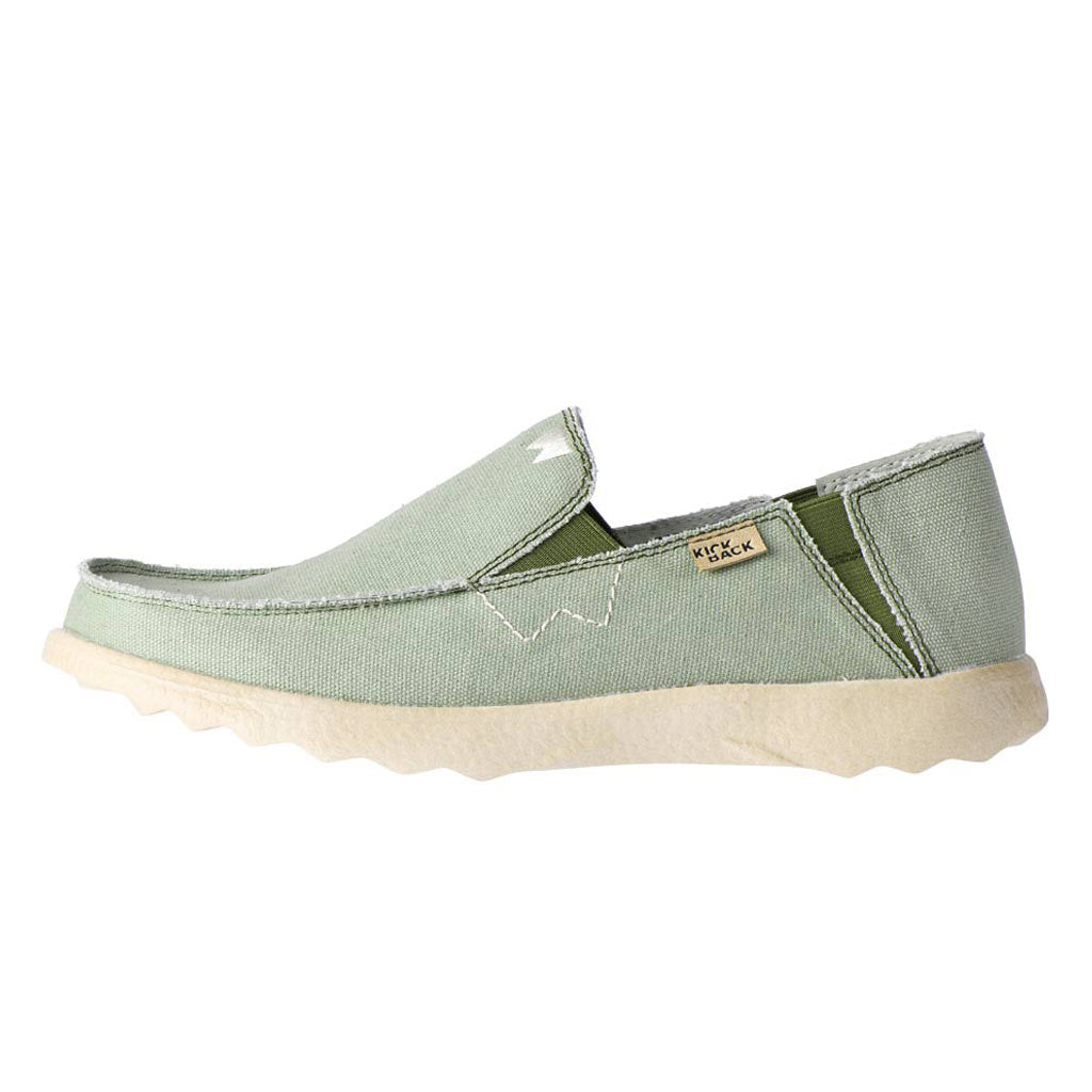 Kickback Couch 2.0 men's wide-fit slip-on loafers in green canvas with arch support and textured rubber sole.