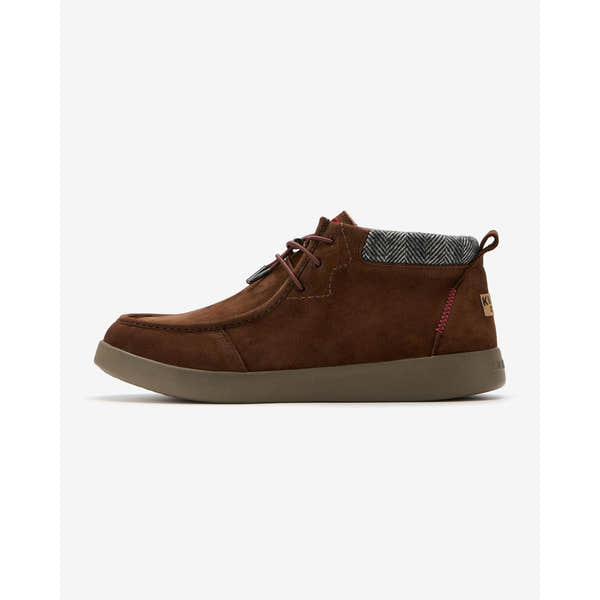 Kickback Hoogah men's chocolate leather chukka ankle boot, side view.