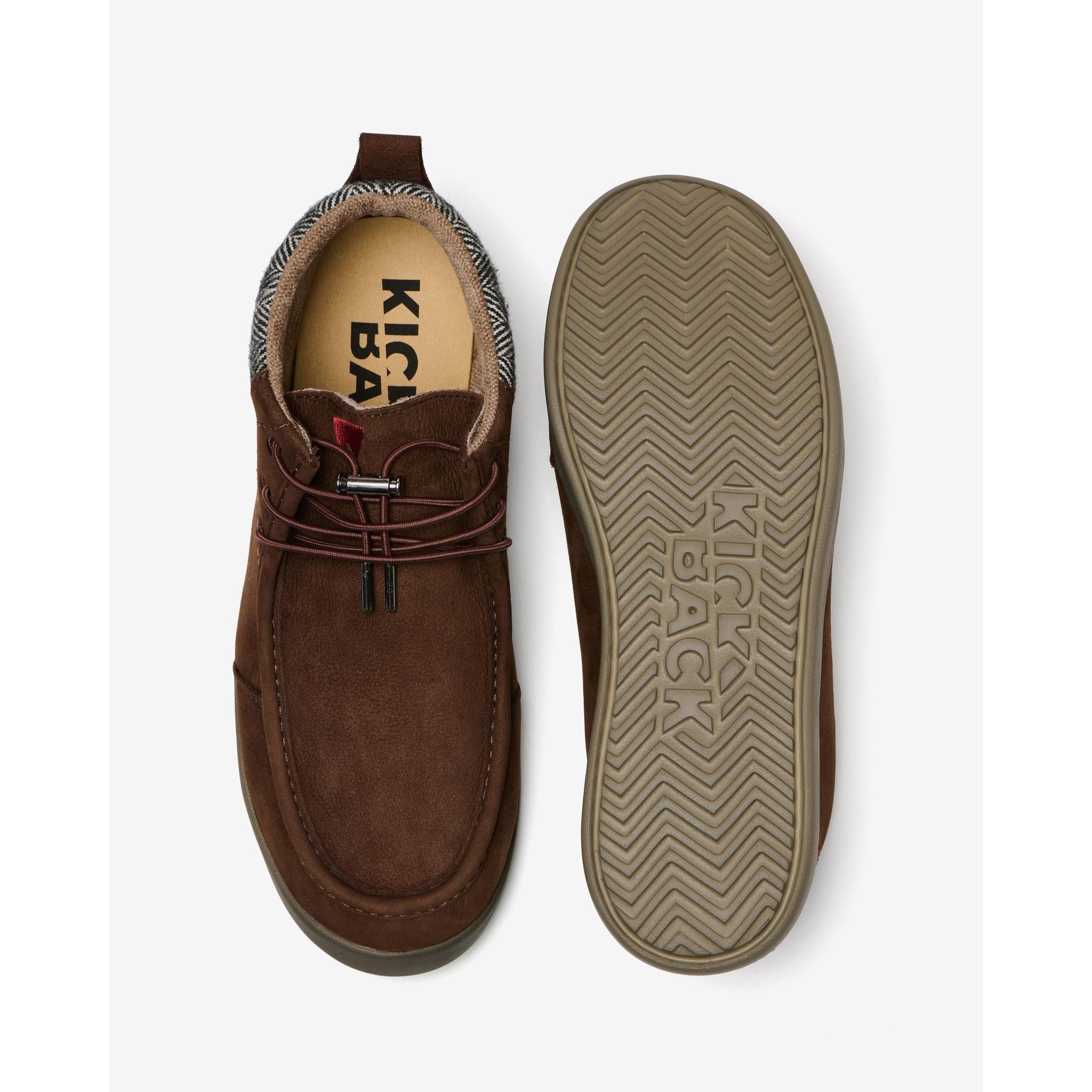 Kickback Hoogah men's chocolate leather chukka ankle boot, top and sole view.